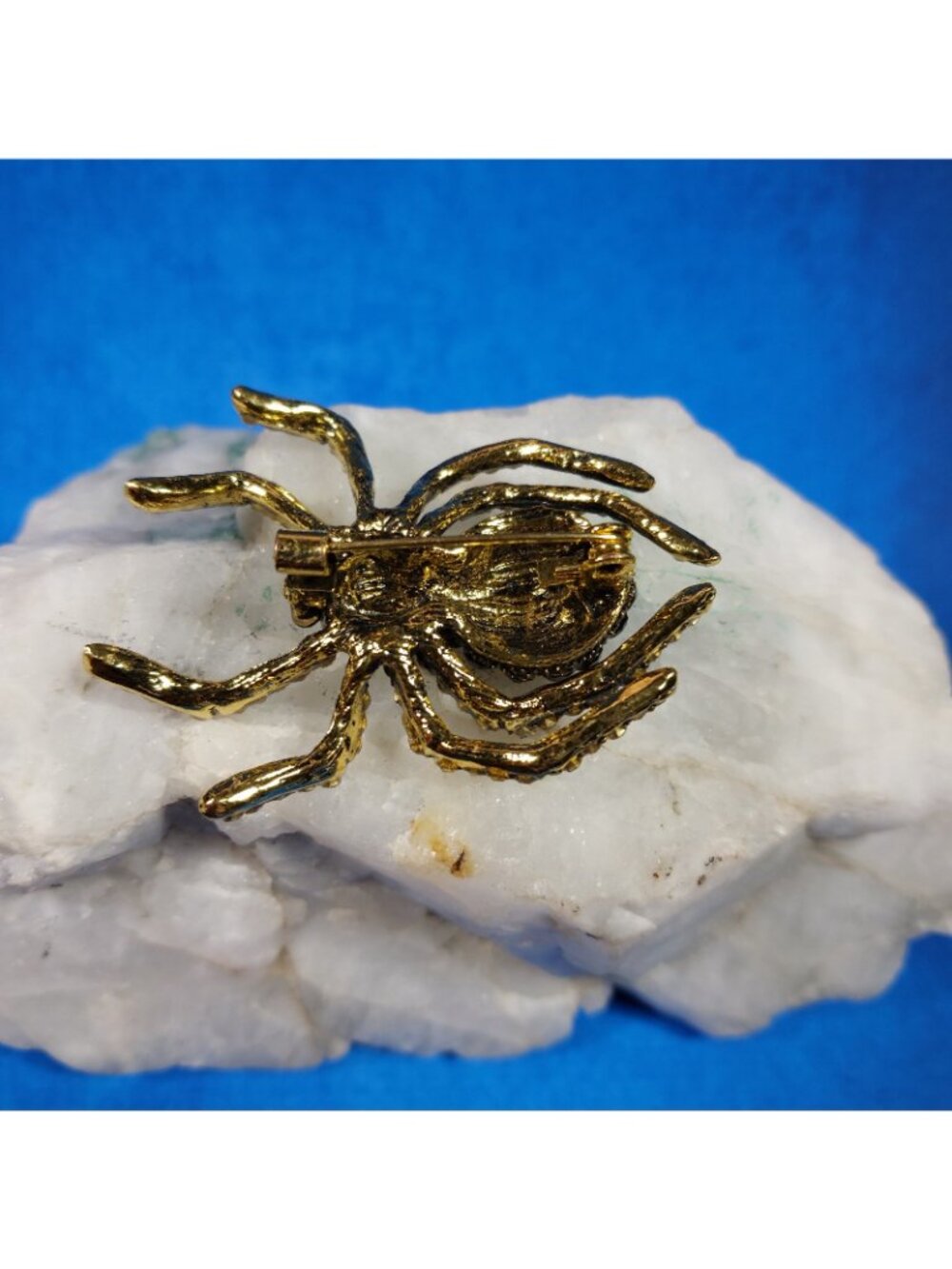 Stunning spider fashion jewelry brooch pin - Picture 2 of 4